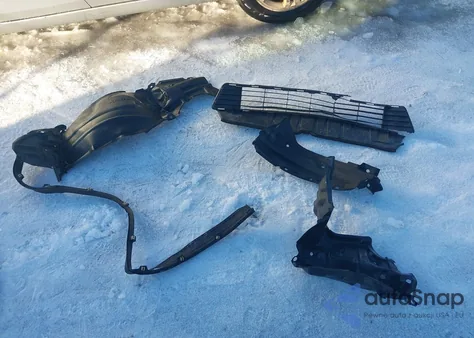 2013 Toyota Prius C Two from USA, damaged, VIN JTDKDTB3XD1544110